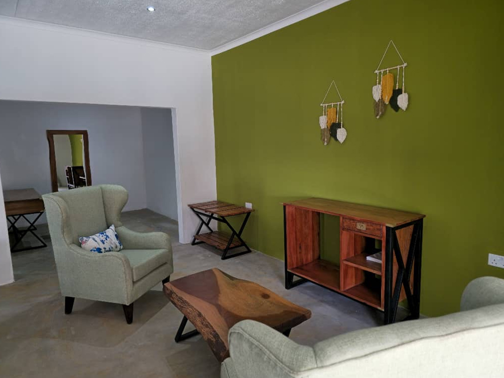 Kumusha (Ekhayalethu) Private Estate